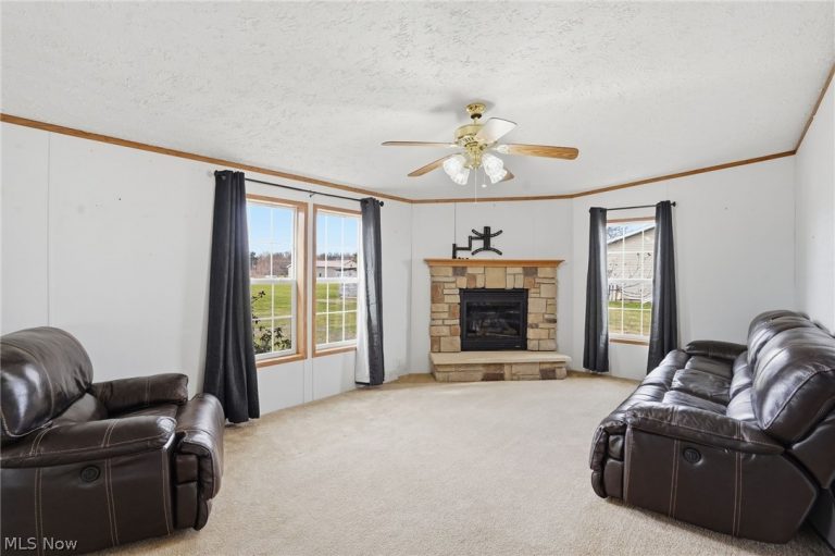 7923 Logan Thornville Road, Rushville, OH - Photo 4