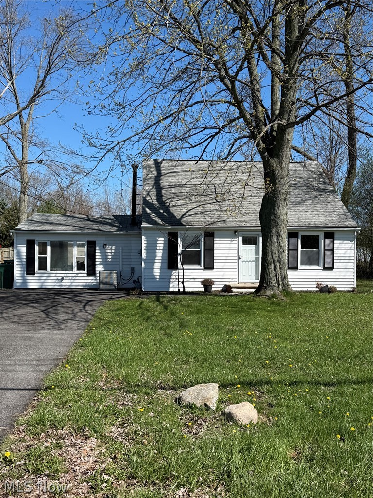 7325 Adkins Road, Mentor, OH - Photo 2