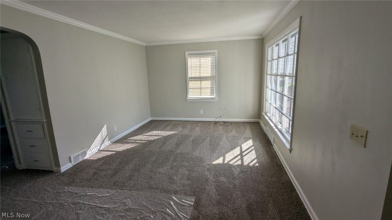 1527 Norwood Place, Canton, OH - Photo 5