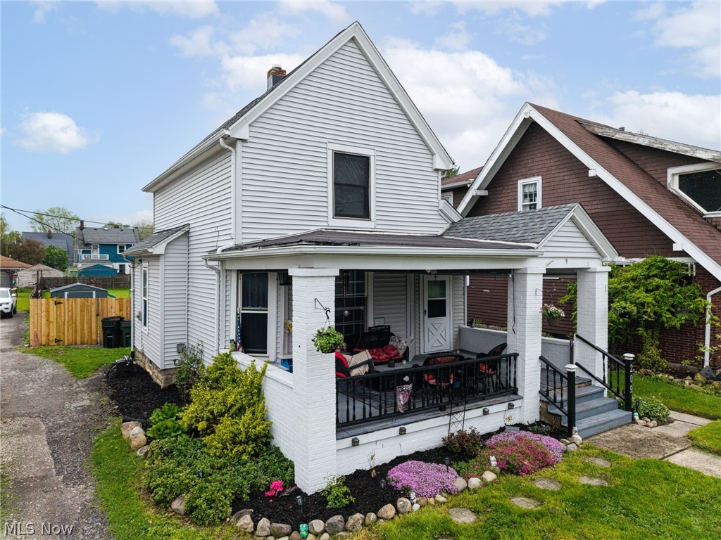 209 Gulf Road, Elyria, OH