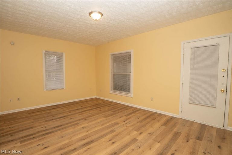 81 Dalton Street, Akron, OH - Photo 4