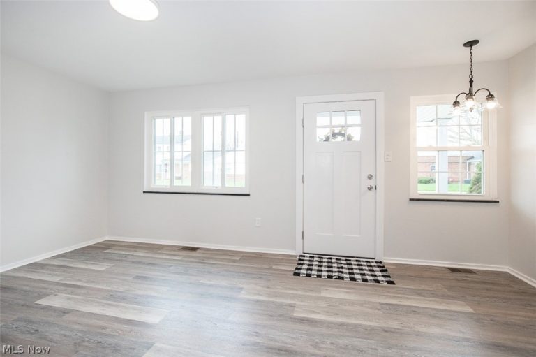 199 235th Street, Euclid, OH - Photo 5