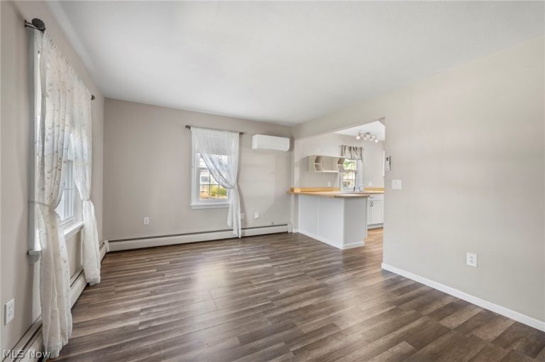 4633 Farley Drive, Mentor, OH - Photo 6