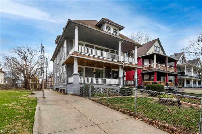 9220 Adams Avenue, Cleveland, OH - Photo 2