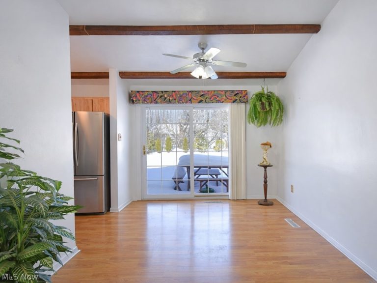 5179 Dogwood Trail, Lyndhurst, OH - Photo 8