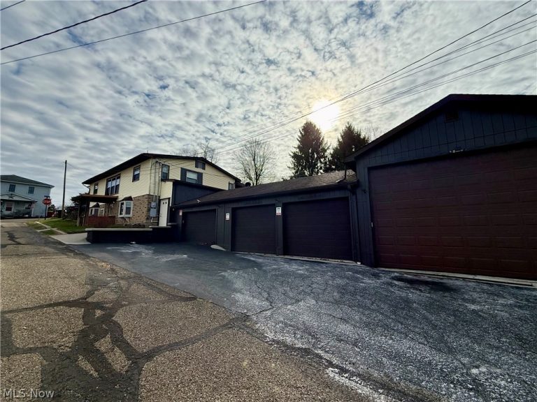 10 Ohio Street, Dellroy, OH, 44620
