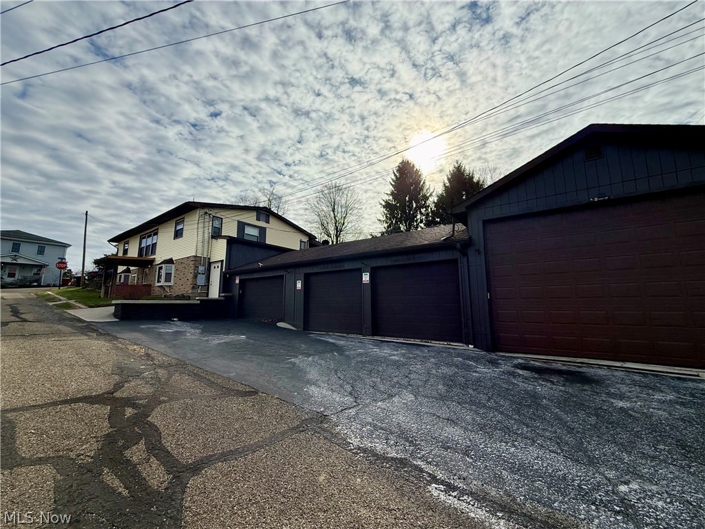 10 Ohio Street, Dellroy, OH