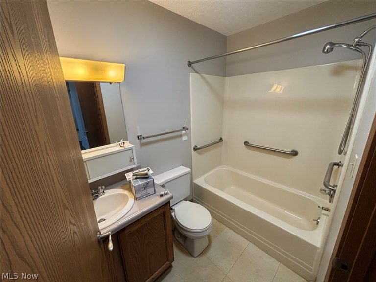 59 Lincoln Way #702, Massillon, OH - Photo 7