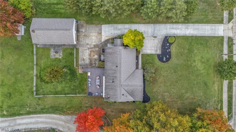 21818 Royalton Road, Strongsville, OH - Photo 5