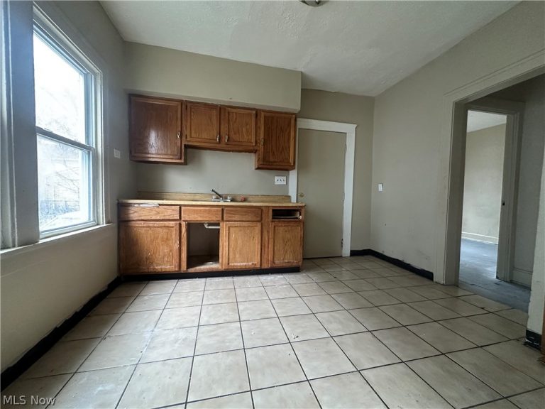 13510 Coit Road, Cleveland, OH - Photo 4