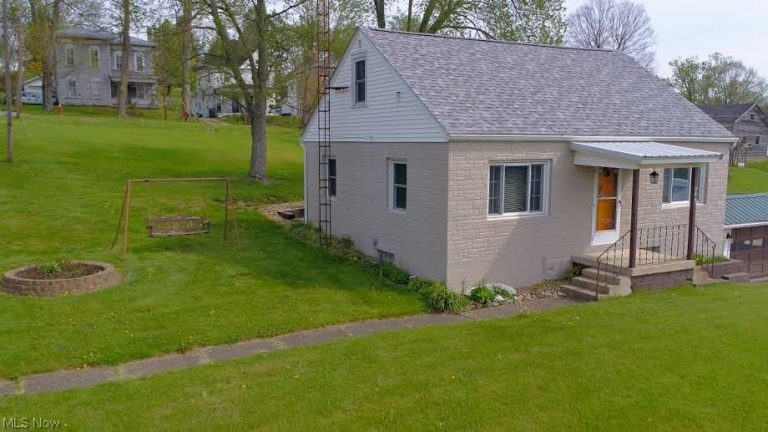 290 Liberty Street, Shreve, OH - Photo 2