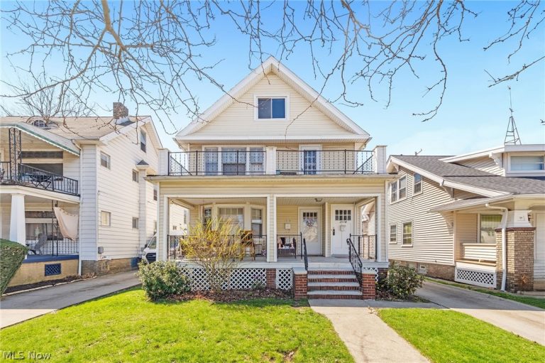 2114 Elbur Avenue, Lakewood, OH, 44107