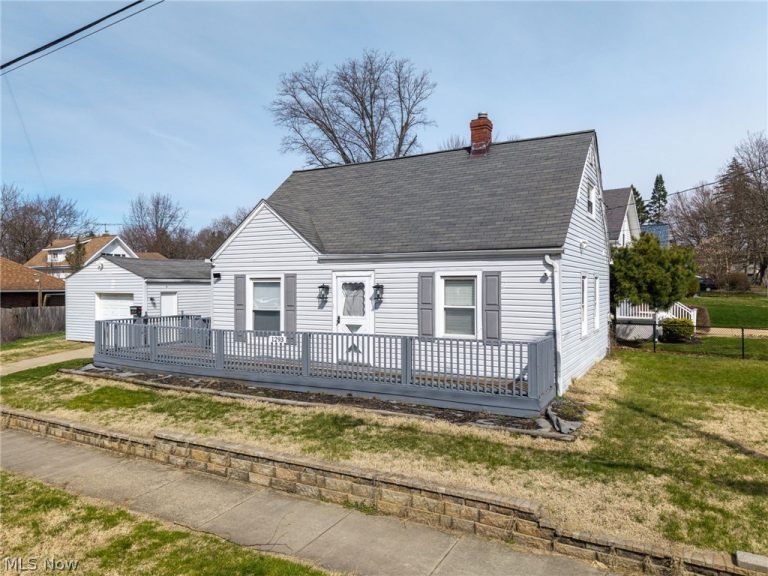 1293 Tioga Avenue, Akron, OH - Photo 2