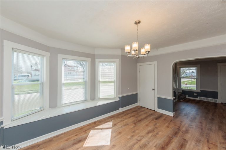 19251 Abby Avenue, Euclid, OH - Photo 6