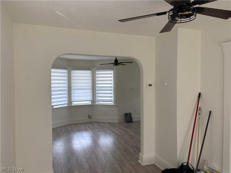 3601 104th Street, Cleveland, OH - Photo 8