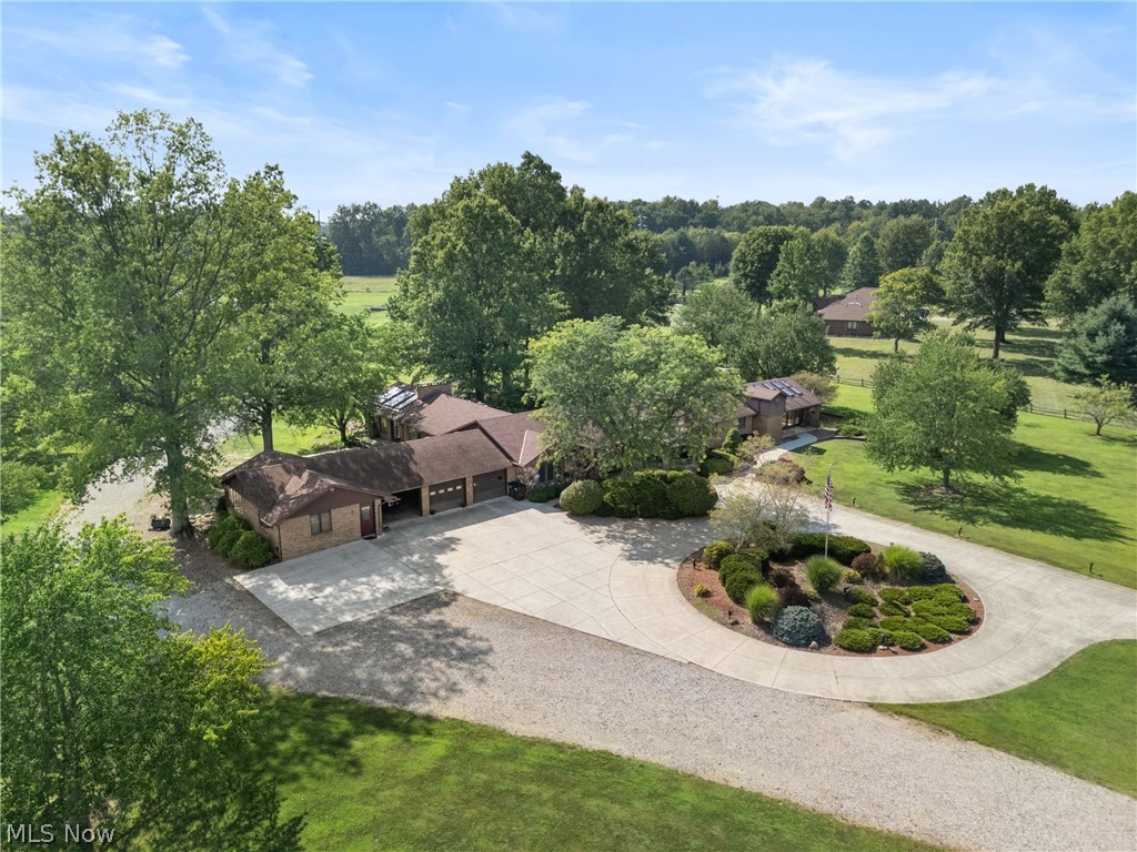 11950 Castleton Lane, Grafton, OH