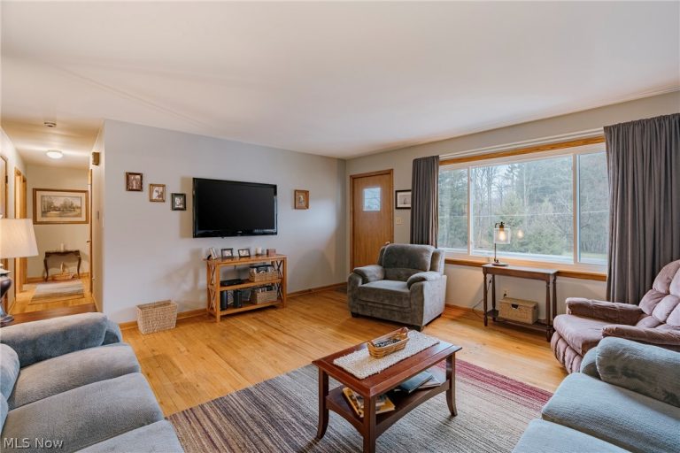 4000 Reimer Road, Norton, OH - Photo 4