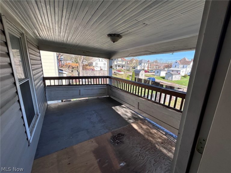 228-230 Oakwood Avenue, Marietta, OH - Photo 8