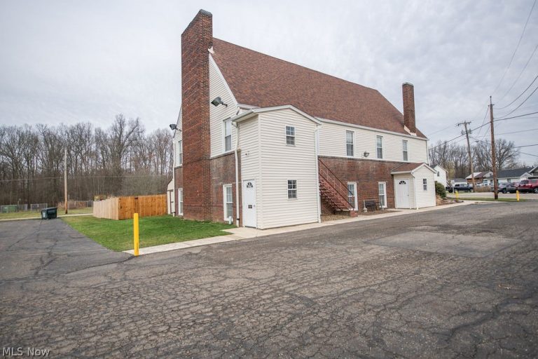 14760 Gaskill Drive, Alliance, OH - Photo 3