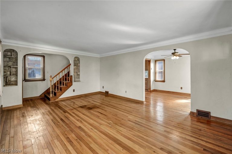 14018 Liberty Avenue, Cleveland, OH - Photo 8