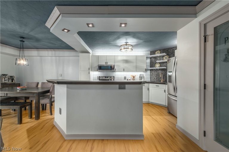 12550 Lake Avenue #201, Lakewood, OH - Photo 8