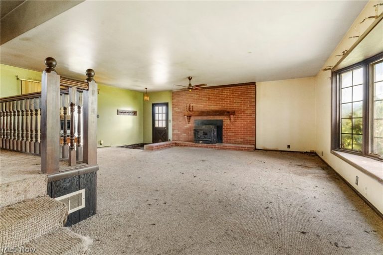 11829 Marlboro Avenue, Alliance, OH - Photo 4