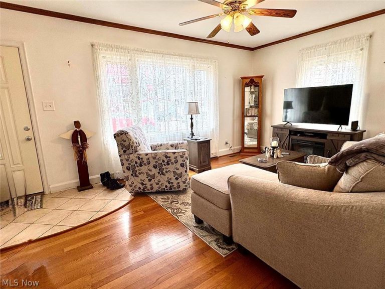 331 Saint Clair Avenue, Cadiz, OH - Photo 8
