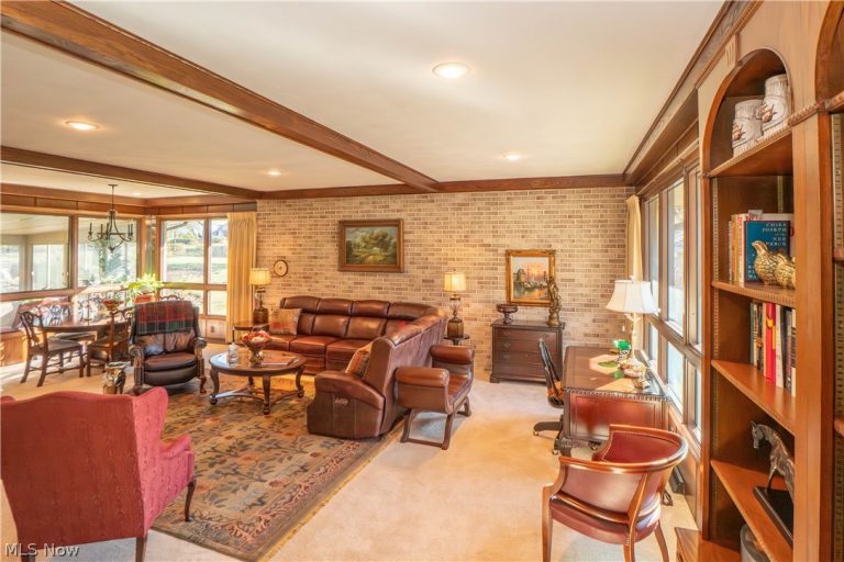 425 Santa Clara Street, Canton, OH - Photo 6