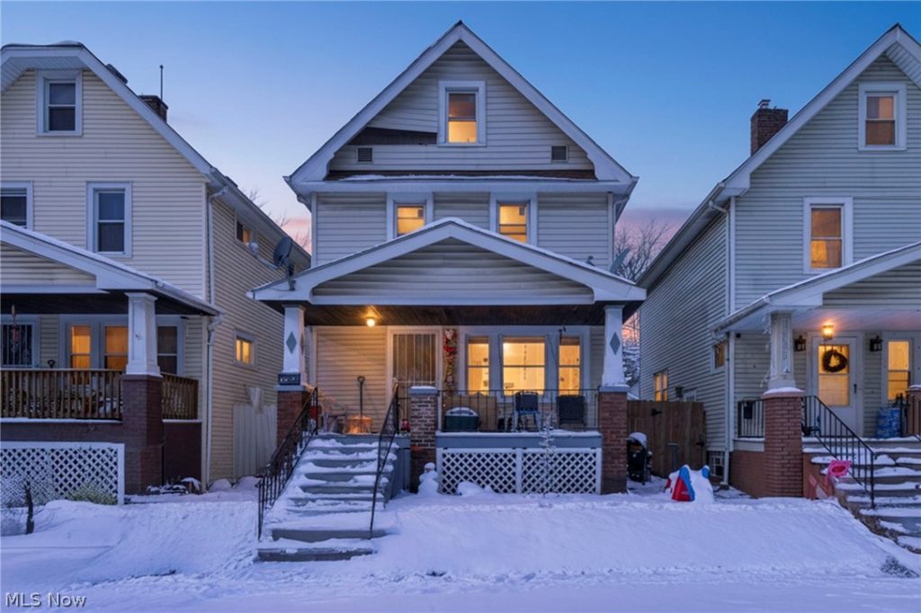 3056 104th Street, Cleveland, OH