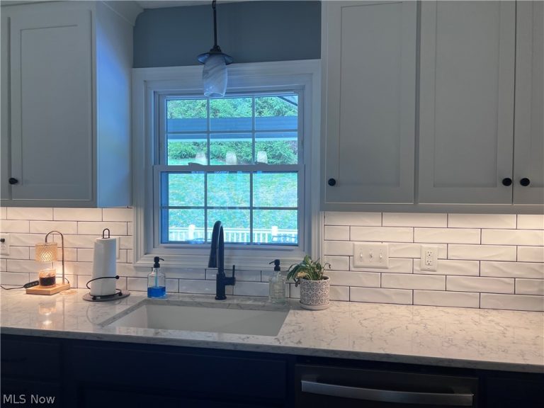 3359 Schneiders Crossing Road, Dover, OH - Photo 8