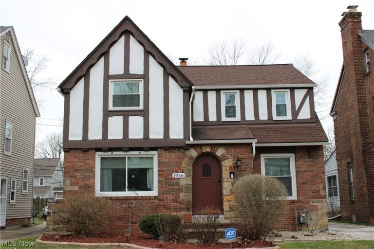 1936 Revere Road, Cleveland Heights, OH, 44118