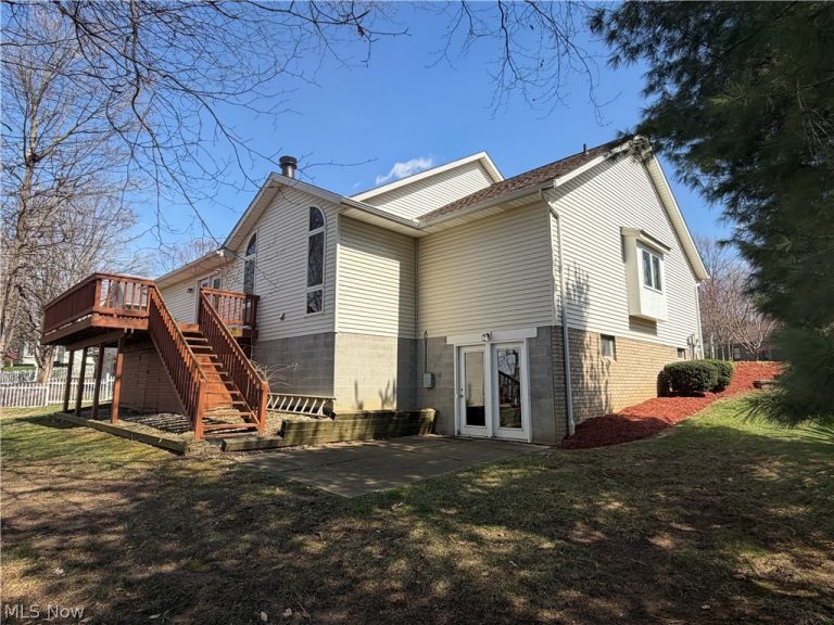 866 Lawrence Drive, Wadsworth, OH - Photo 6
