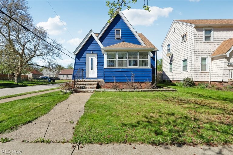 13618 Wainstead Avenue, Cleveland, OH, 44111
