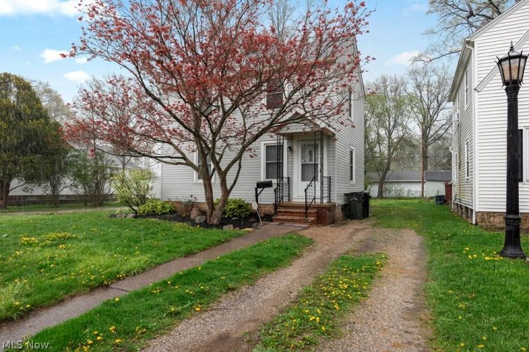 254 Boston Avenue, Elyria, OH - Photo 2