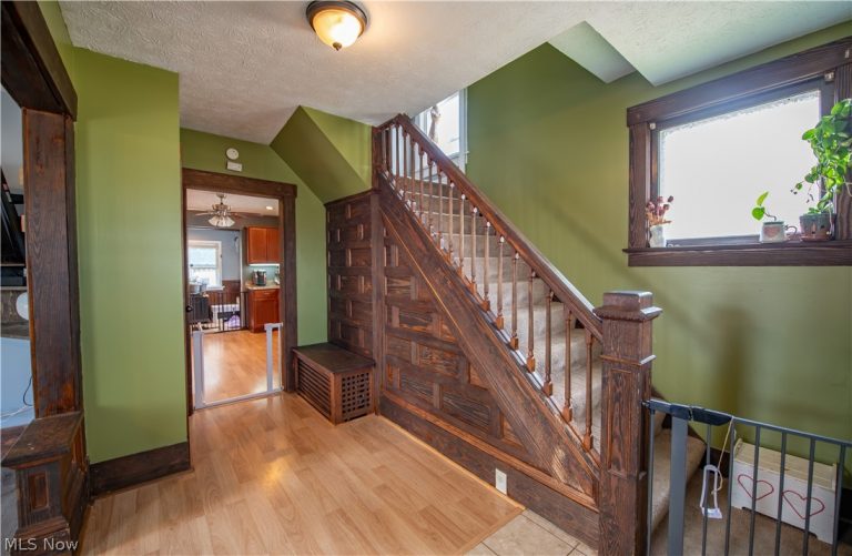 2605 Demington Avenue, Canton, OH - Photo 6