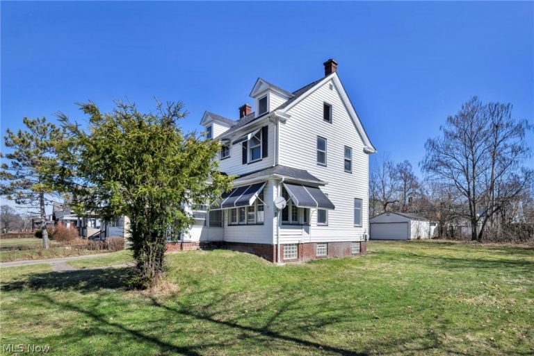 3427 121st Street, Cleveland, OH - Photo 3