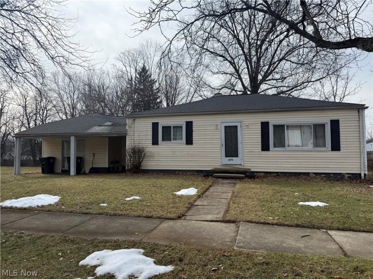 1296 Harmon Avenue, Akron, OH, 44307
