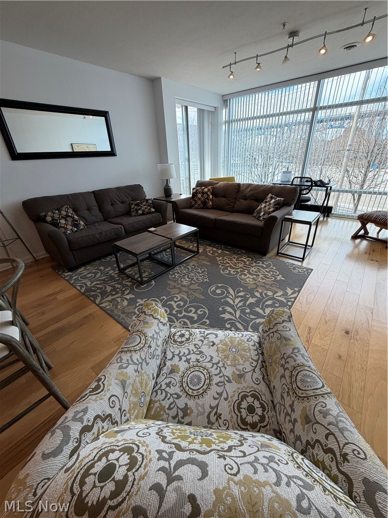 1237 Washington Avenue #412, Cleveland, OH - Photo 4