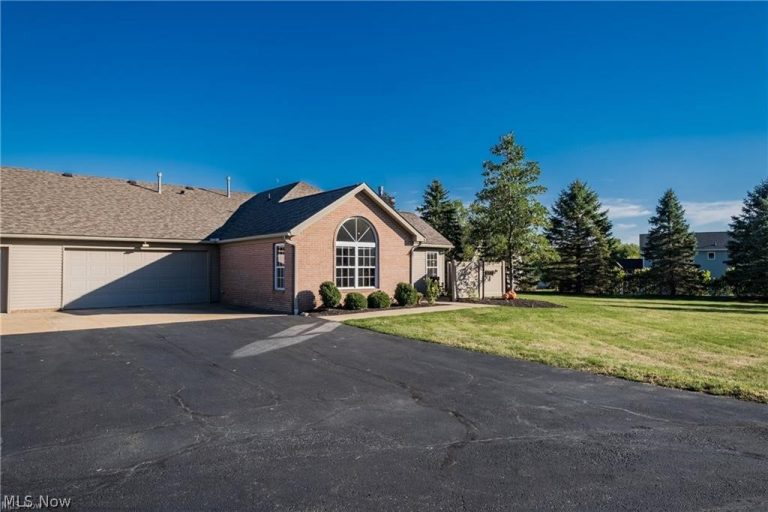 2851 Patriots Path #3-D, Alliance, OH - Photo 3