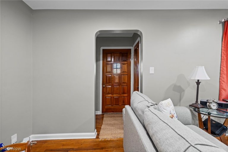 3389 132nd Street, Cleveland, OH - Photo 8