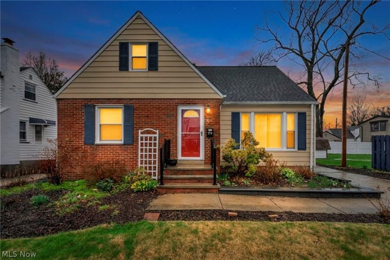 174 286th Street, Willowick, OH, 44095