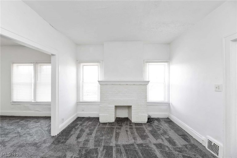 14104 Aspinwall Avenue, Cleveland, OH - Photo 8