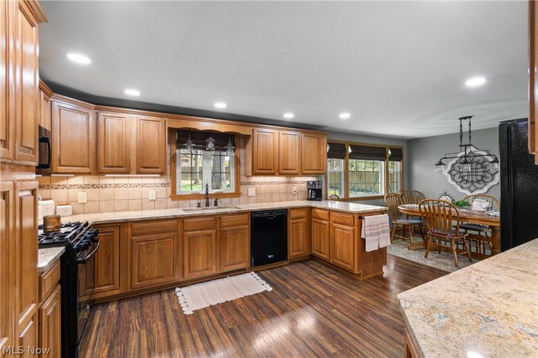 1732 Sherwood Avenue, Massillon, OH - Photo 8