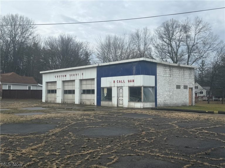 U.S. 422, Southington, OH, 44481