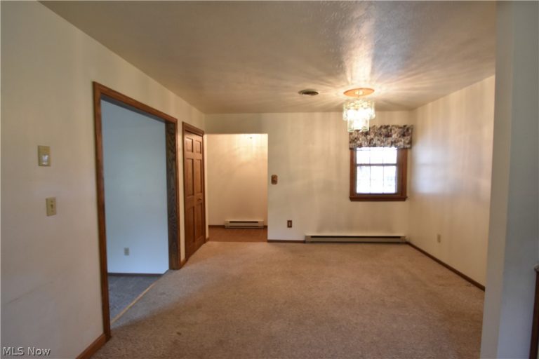 7568 Huntington Drive, Boardman, OH - Photo 8