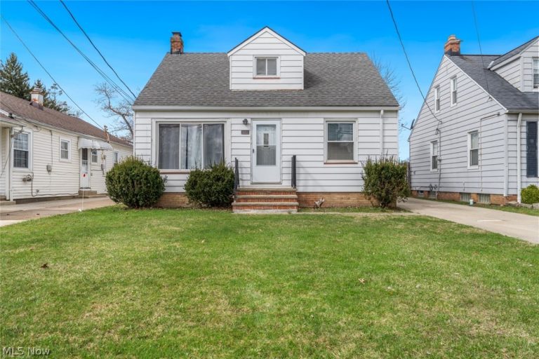 1206 Lander Road, Mayfield Heights, OH, 44124
