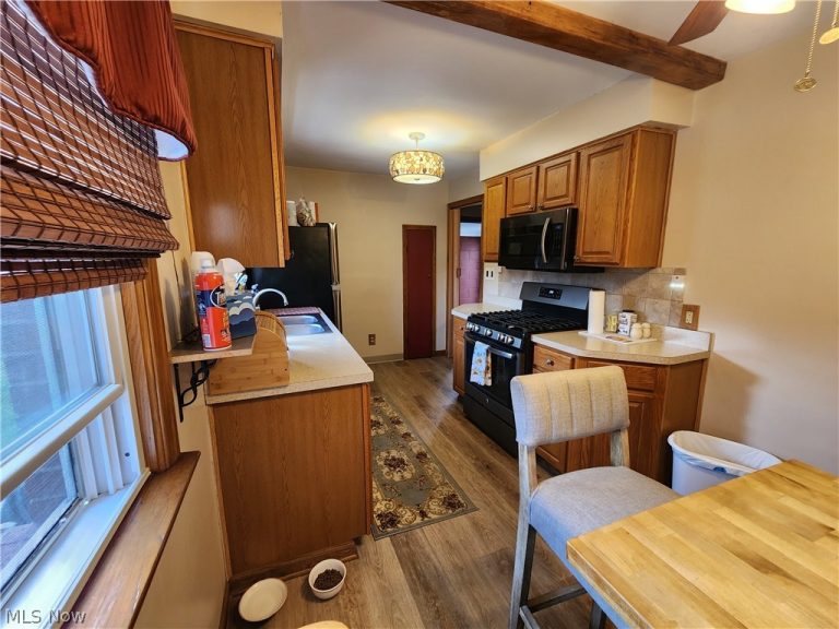 2451 Manor Avenue, Poland, OH - Photo 8