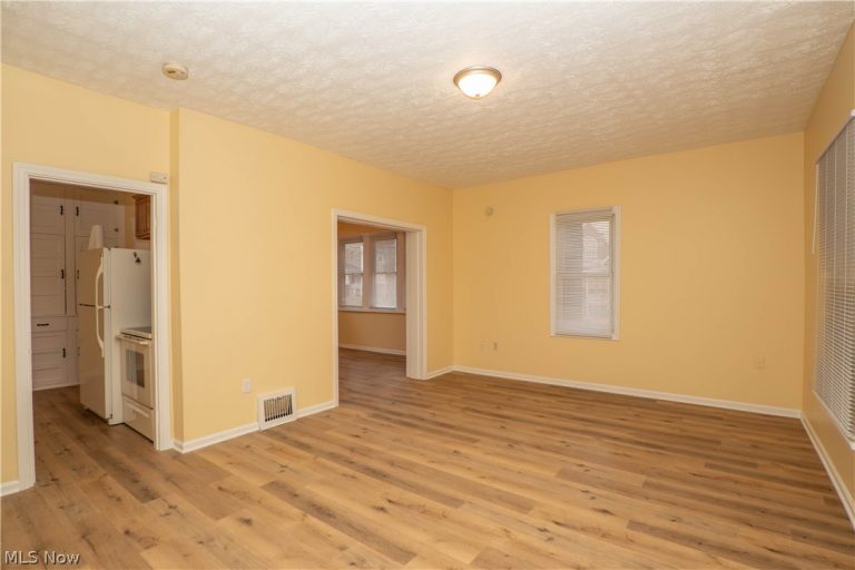 81 Dalton Street, Akron, OH - Photo 6