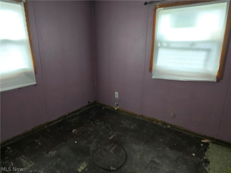 652 Ohio Ave., McDonald, OH - Photo 6