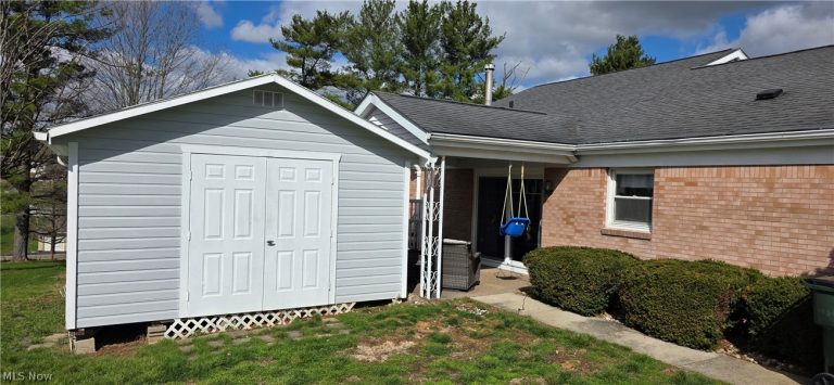 66828 Glencoe Road, St Clairsville, OH - Photo 3